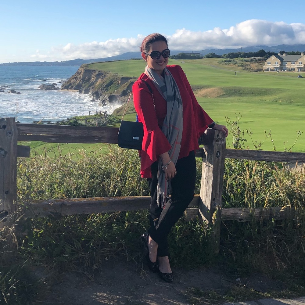 Meet your Posher, Charisma
